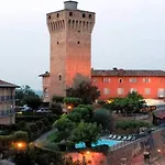 Castello Di Santa Vittoria Hotel 4*