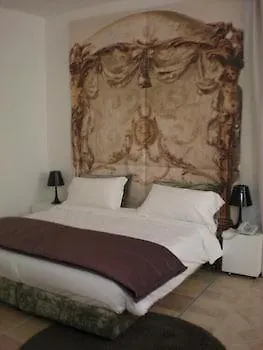 Castello Di Santa Vittoria Hotel