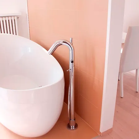 Hotell Castello Di Santa Vittoria Santa Vittoria dʼAlba