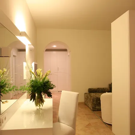 Hotel Castello Di Santa Vittoria 4*