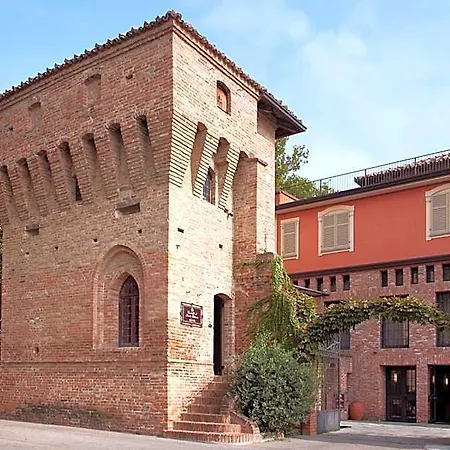 Otel Castello Di Santa Vittoria 4*