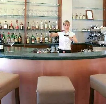 Castello Di Santa Vittoria Hotel