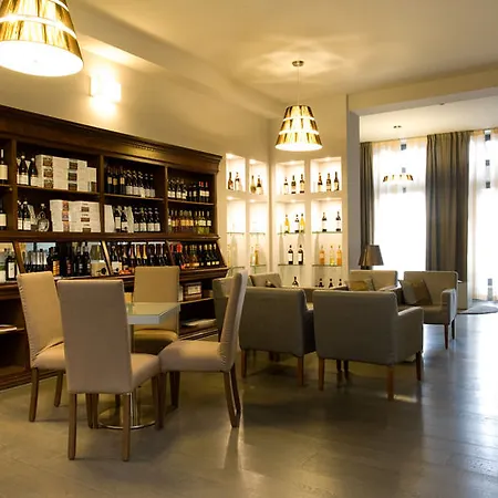 Hotell Castello Di Santa Vittoria