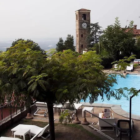 호텔 Castello Di Santa Vittoria 산타 비토리아 달바